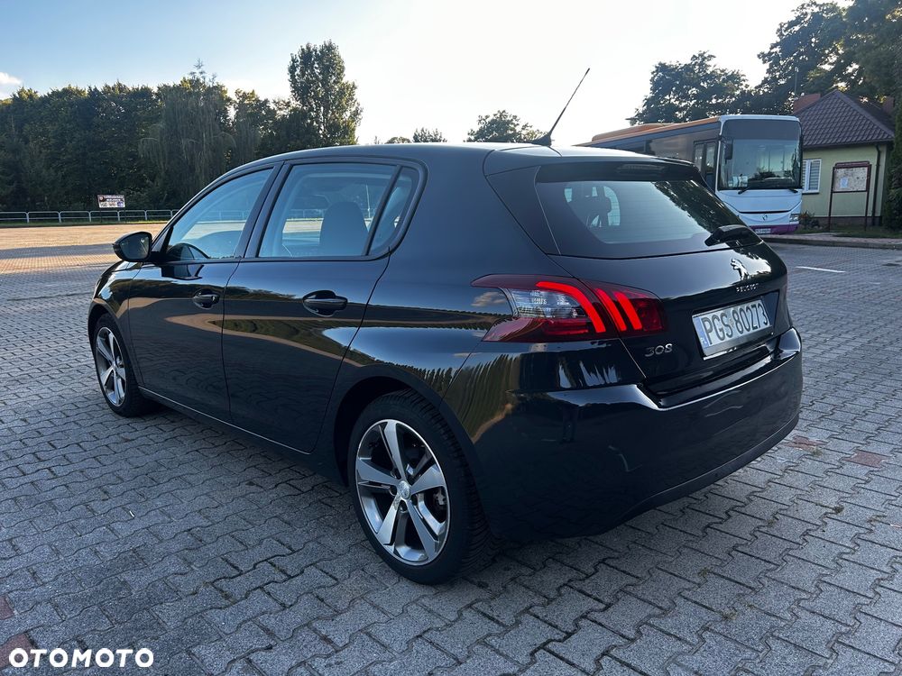 Peugeot 308 - 6