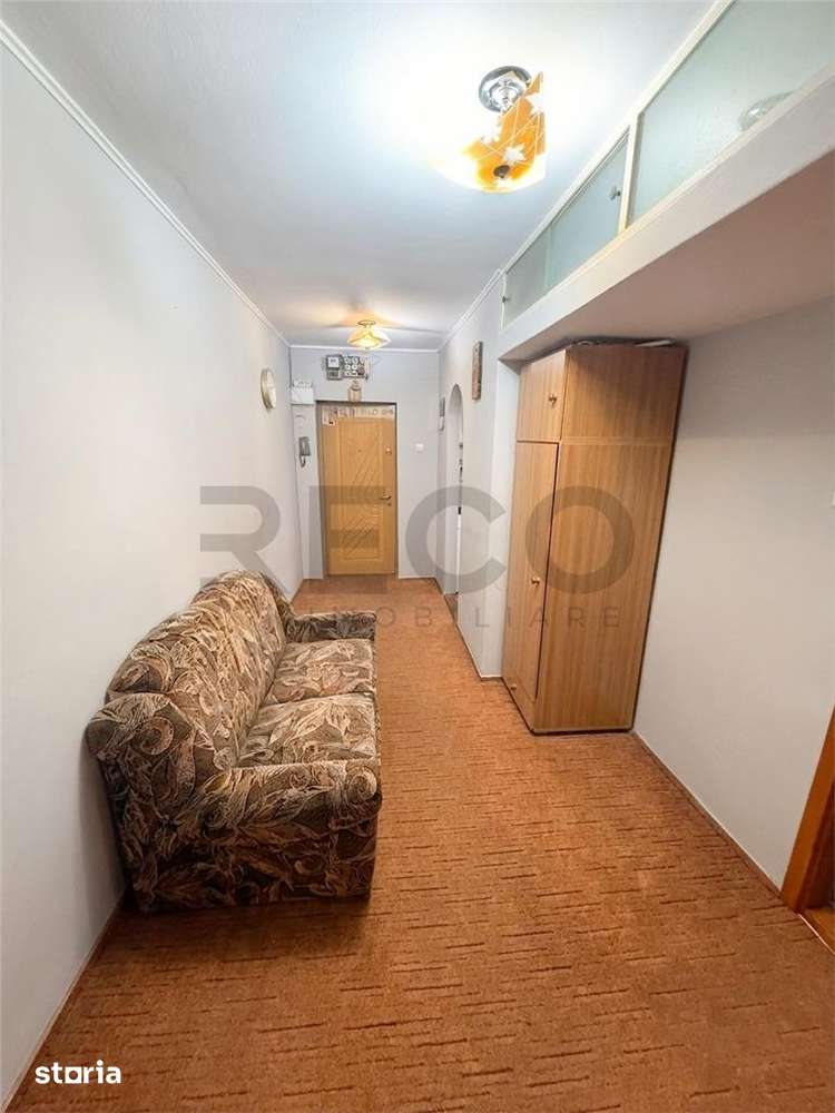 RECO Apartament X mare 2 camere zona foarte linistita Splaiul Crisanei — fotografia 3