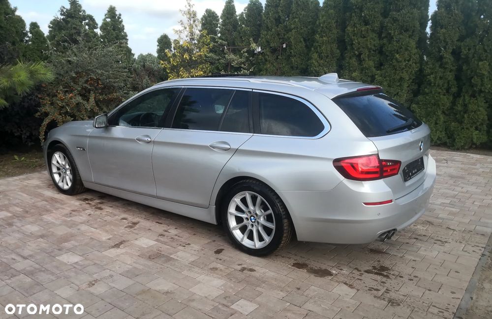 BMW 5 Series 2010 photo 4