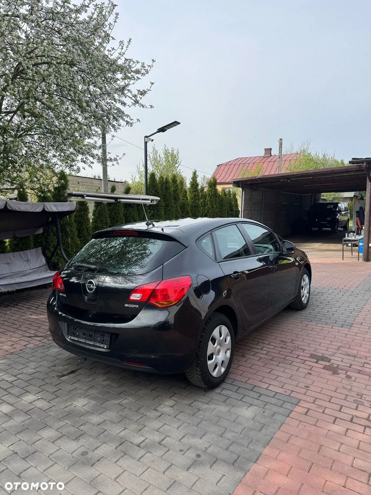 Opel Astra 1.4 EcoFLEX Edition - 4