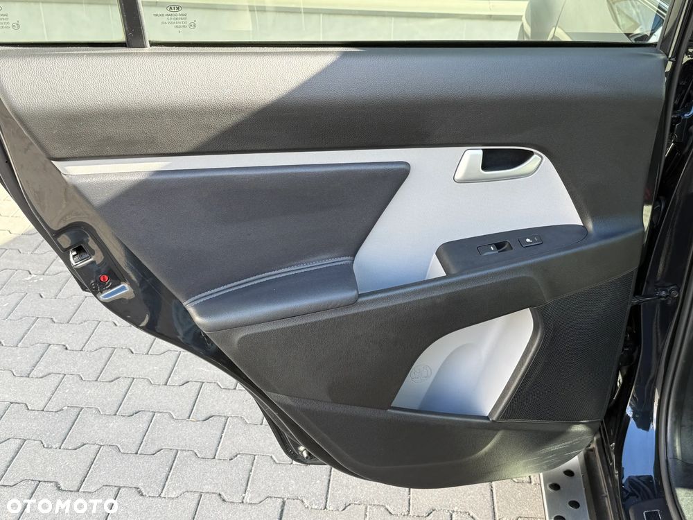 Kia Sportage 2.0 CRDI 184 AWD Platinum Edition - 29
