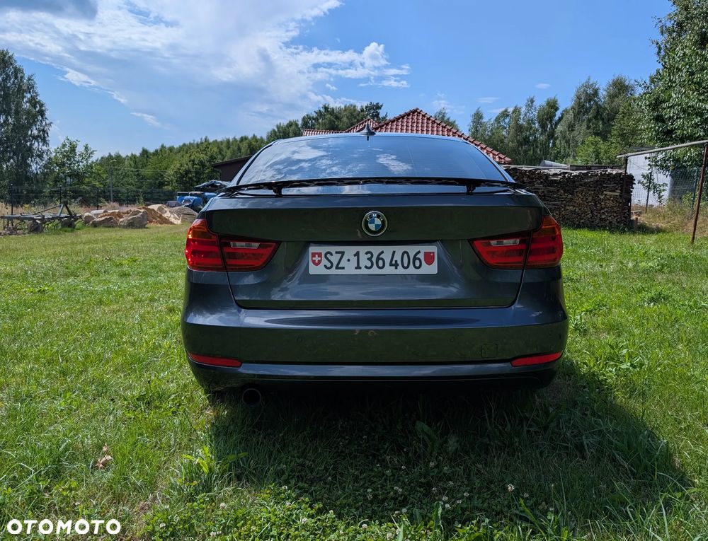 BMW 3GT 320i GT - 12