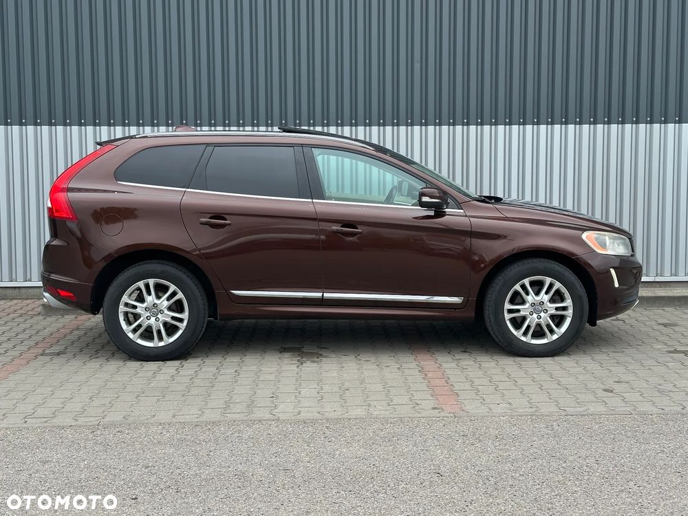Volvo XC 60 3.2 AWD RDesign - 16