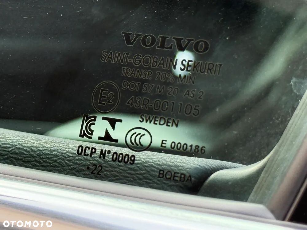 Volvo XC 60 B4 D Geartronic Momentum Pro - 12