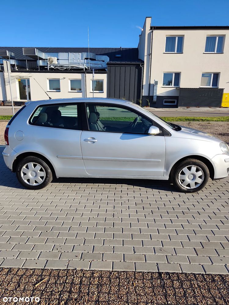 Volkswagen Polo - 16