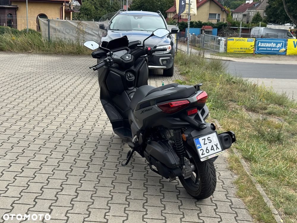 Yamaha X-max - 4