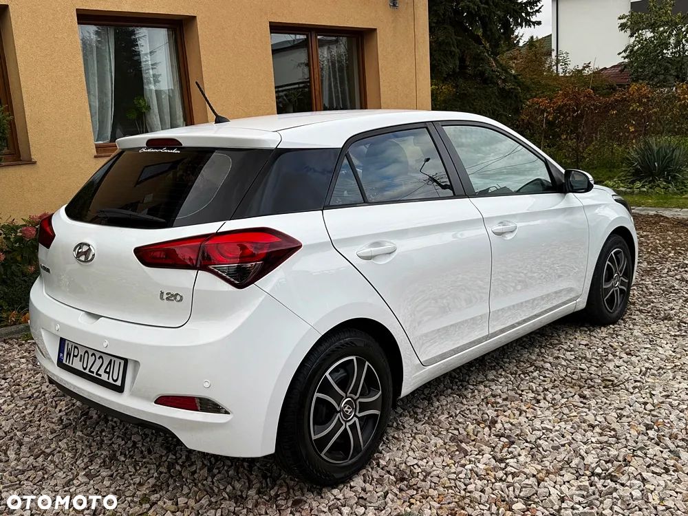 Hyundai i20 1.25 Classic + - 9