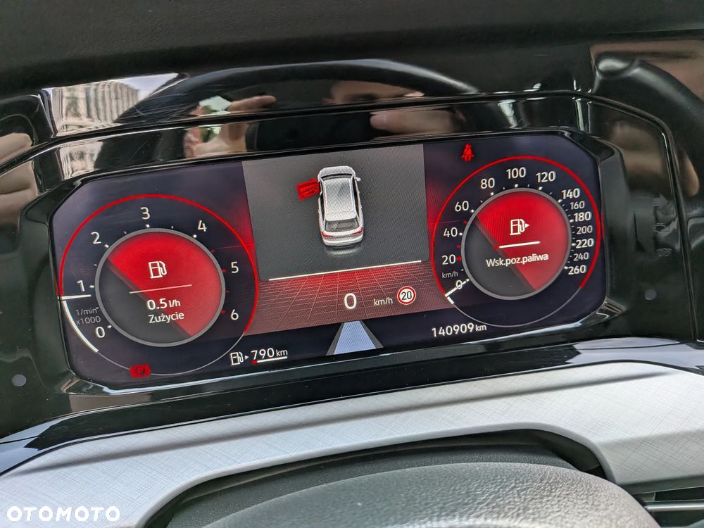 Volkswagen Golf 2.0 TDI - 18
