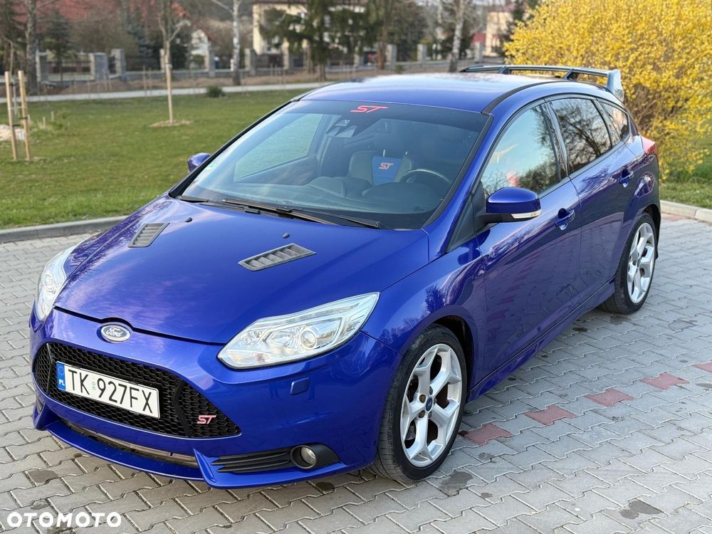 Ford Focus 2.0 EcoBoost ST - 7