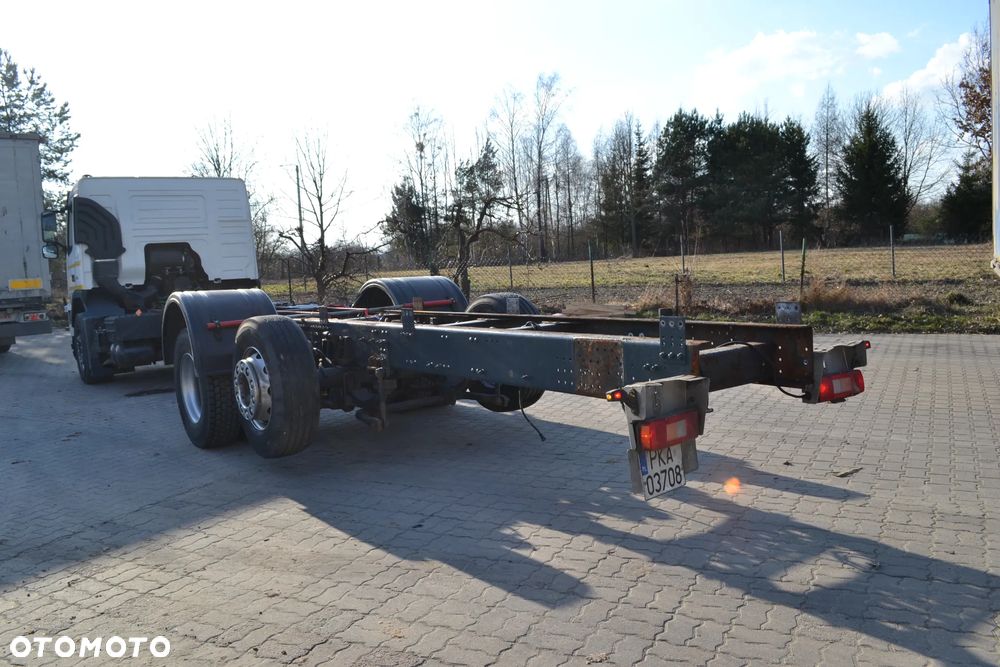 Volvo FM 450 6x2 RAMA dł. 9,4 m KLIMATYZACJA KAMERA COFANIA - 3
