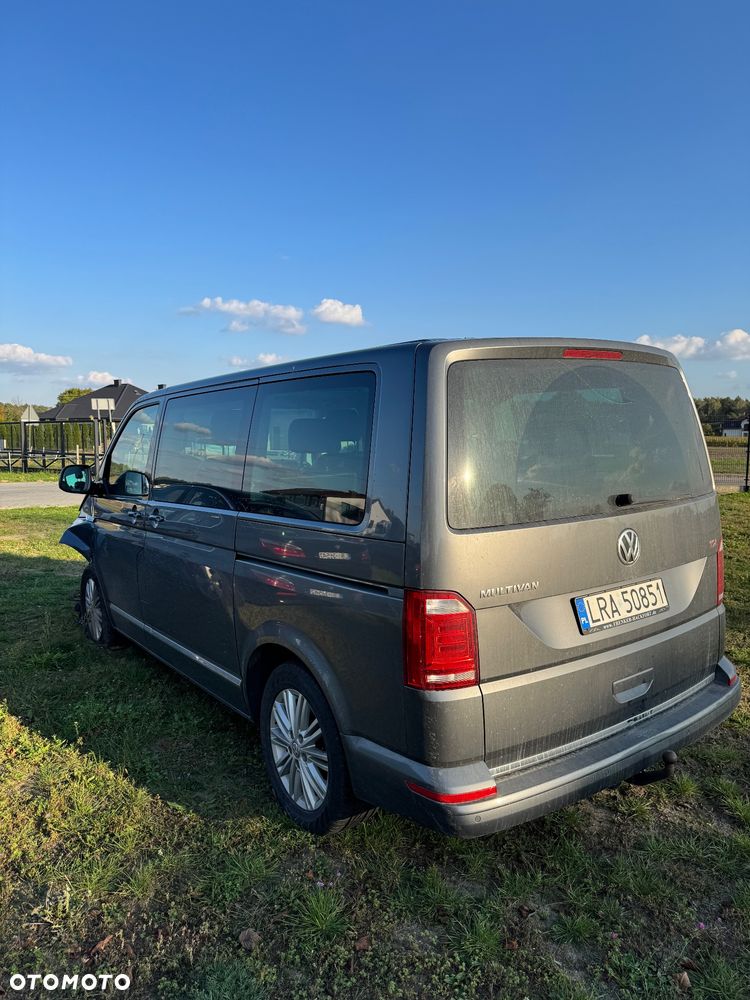 Volkswagen Multivan - 7