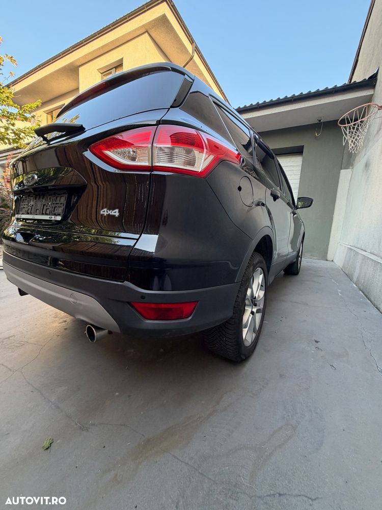Ford Kuga 2.0 TDCi Powershift 4WD Titanium - 8