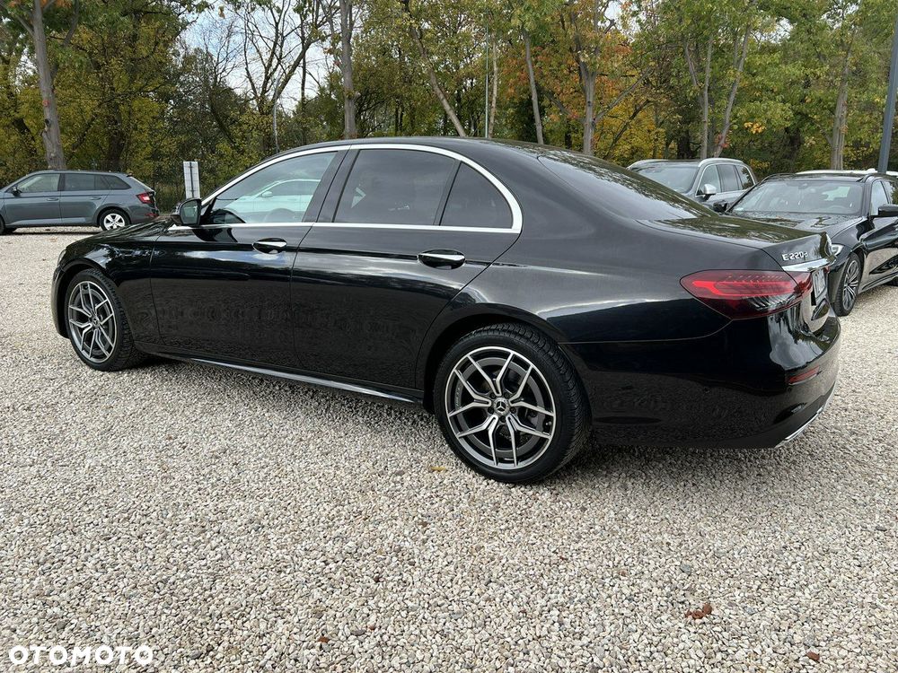 Mercedes-Benz Klasa E - 12