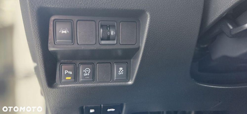 Nissan Qashqai 1.5 dCi DPF 360 - 37