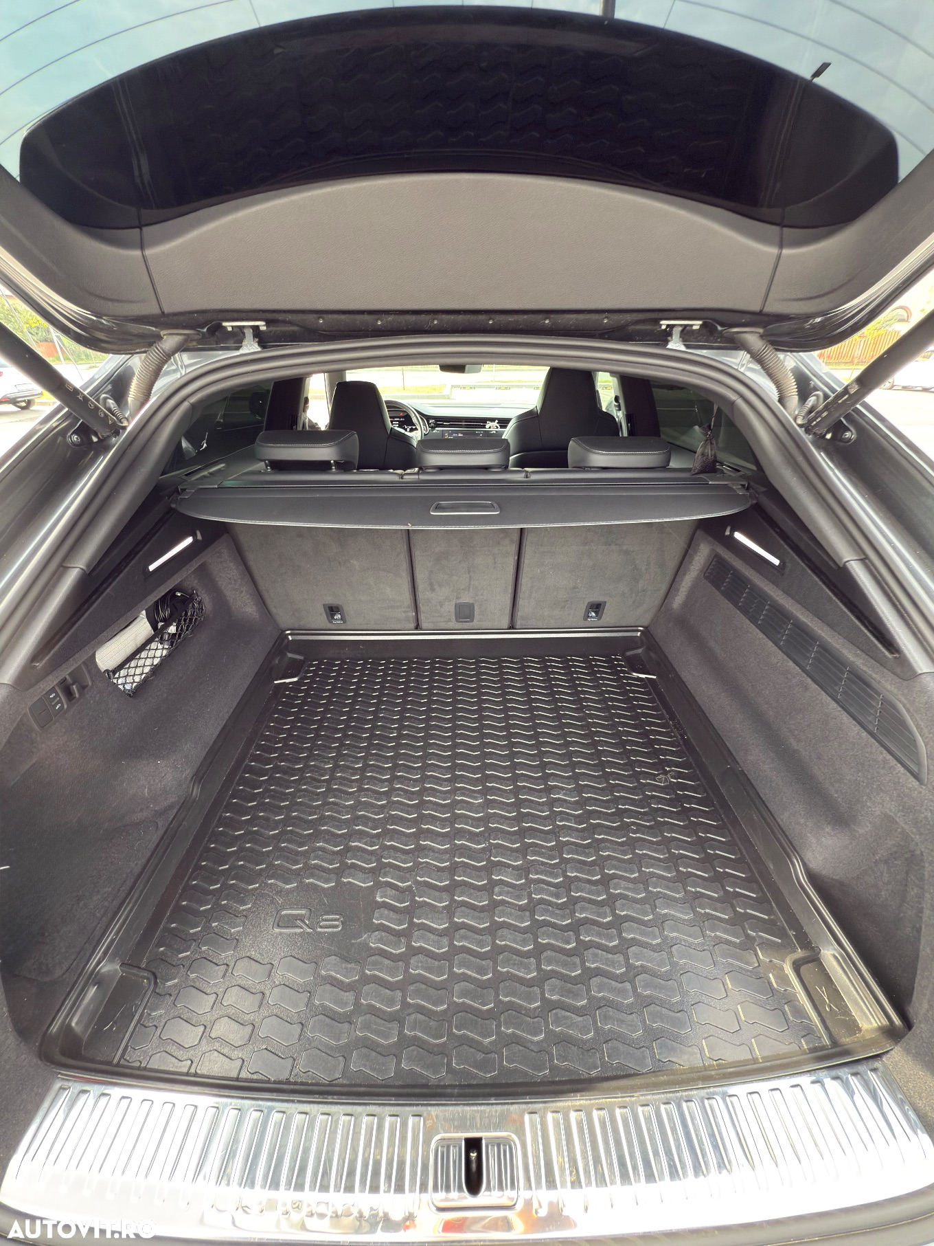 Audi Q8 3.0 55 TFSI quattro Tiptronic MHEV - 22