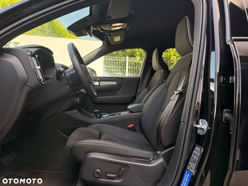 Volvo XC 40 - 21