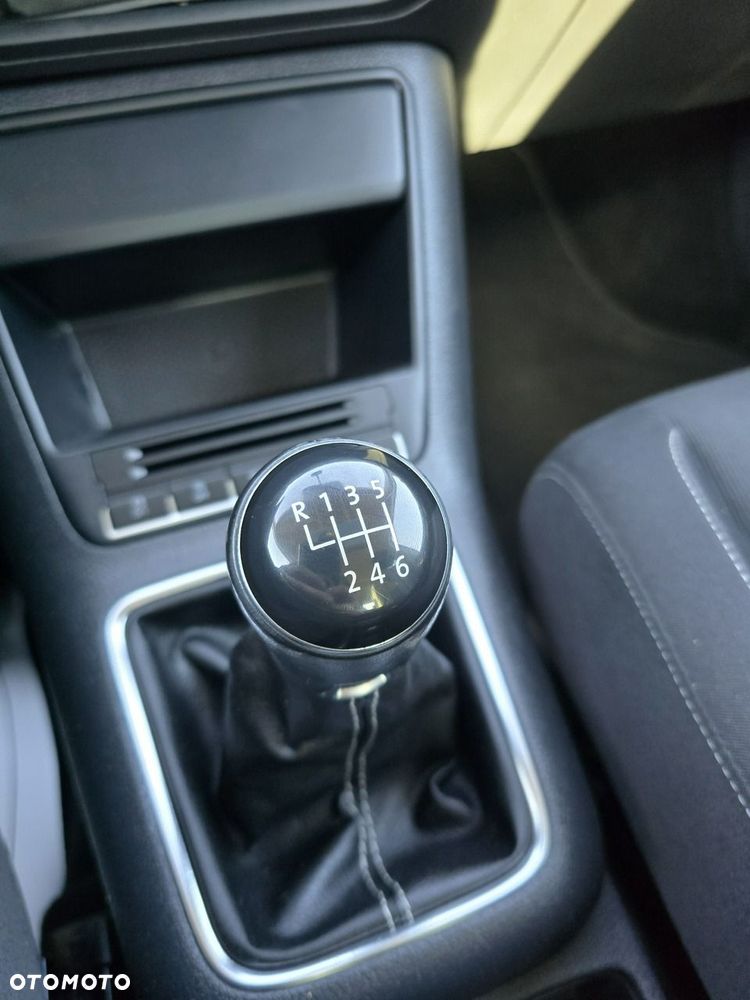 Volkswagen Golf Plus - 29