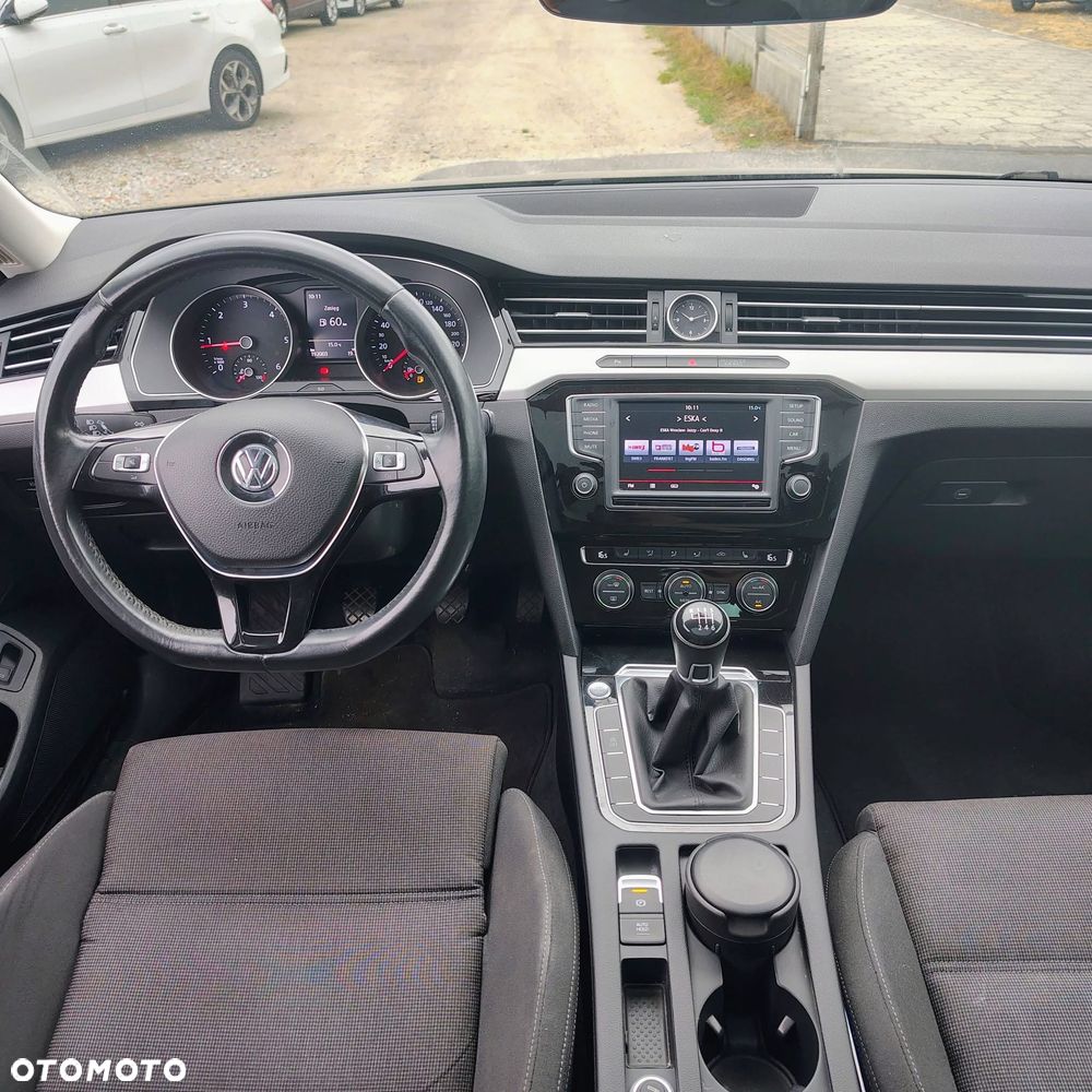 Volkswagen Passat 2.0 TDI BMT Comfortline - 10