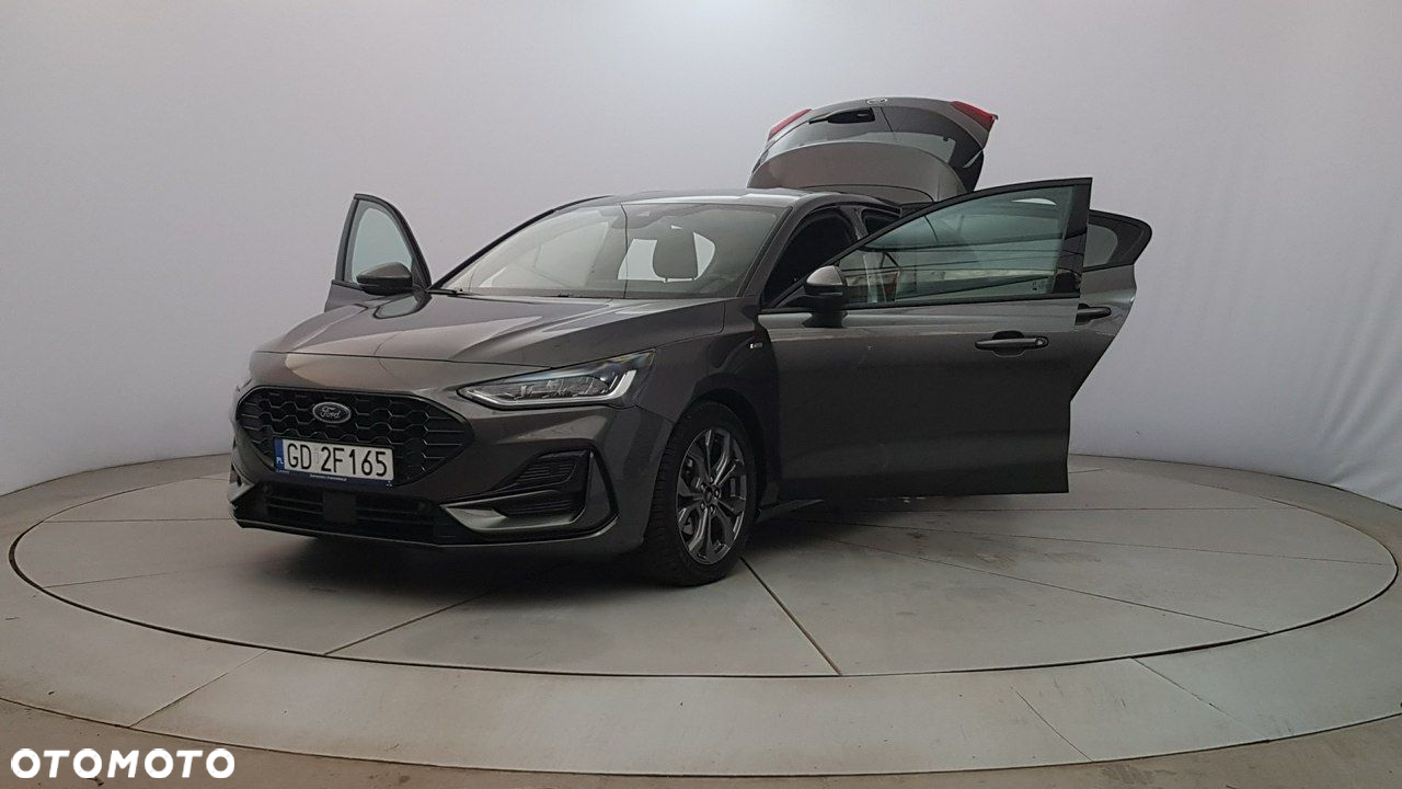 Ford Focus - 10