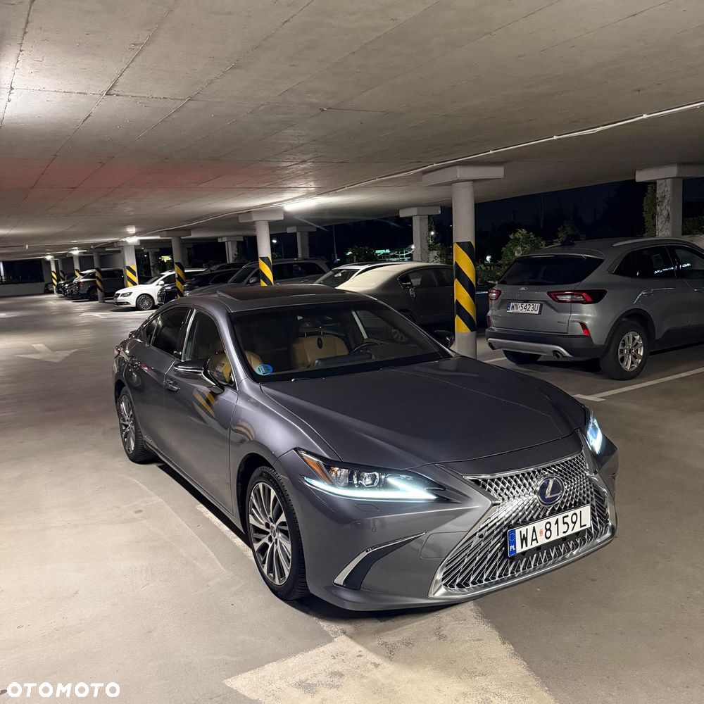 Lexus ES - 2