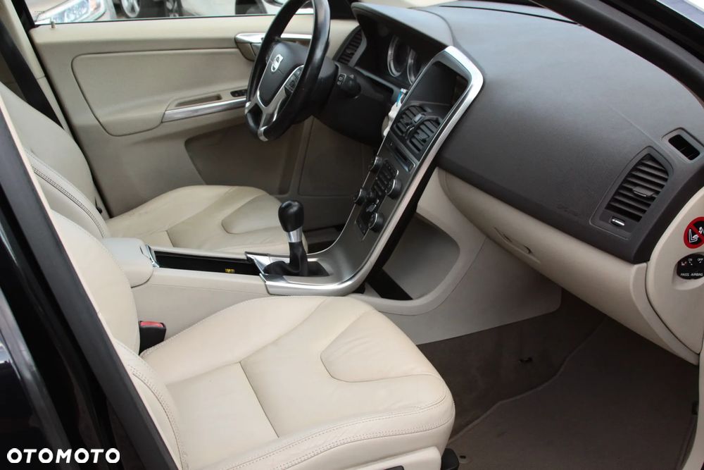 Volvo XC 60 DRIVe Summum - 18