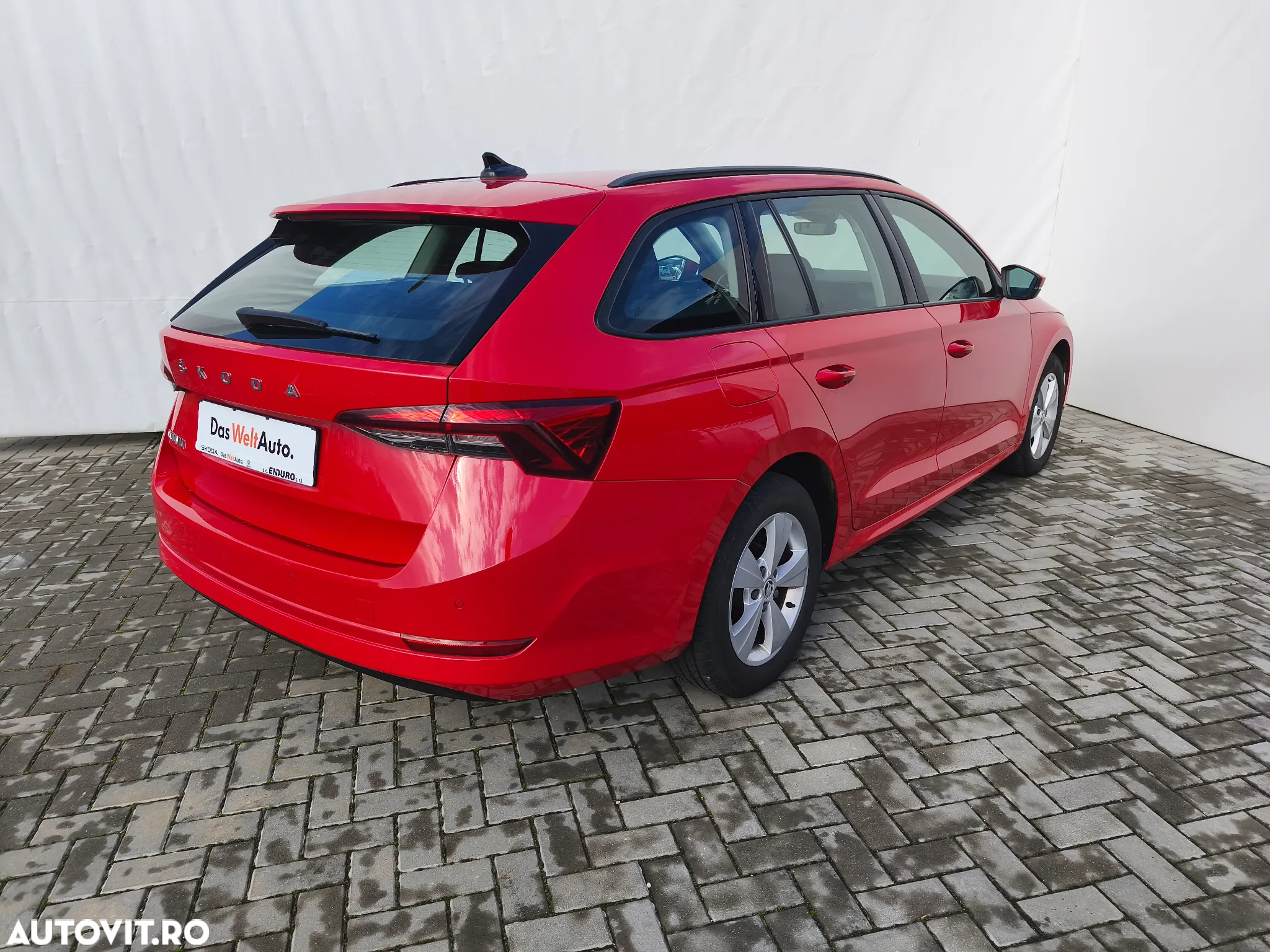 Skoda Octavia Combi 2.0 TDI Ambition - 6