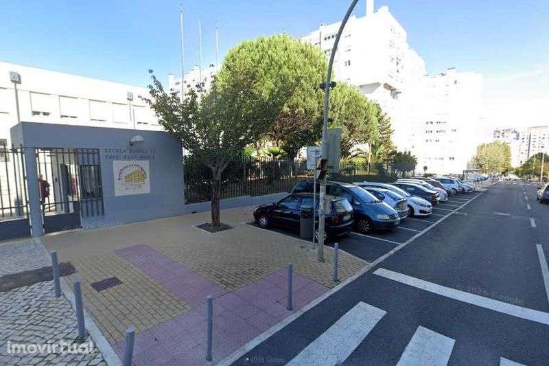 Apartamento T2 - 109m2 - Grande imagem: 3/3