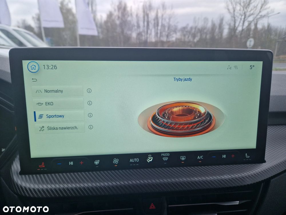 Ford Kuga 2.5 FHEV AWD ST-Line X eCVT - 21