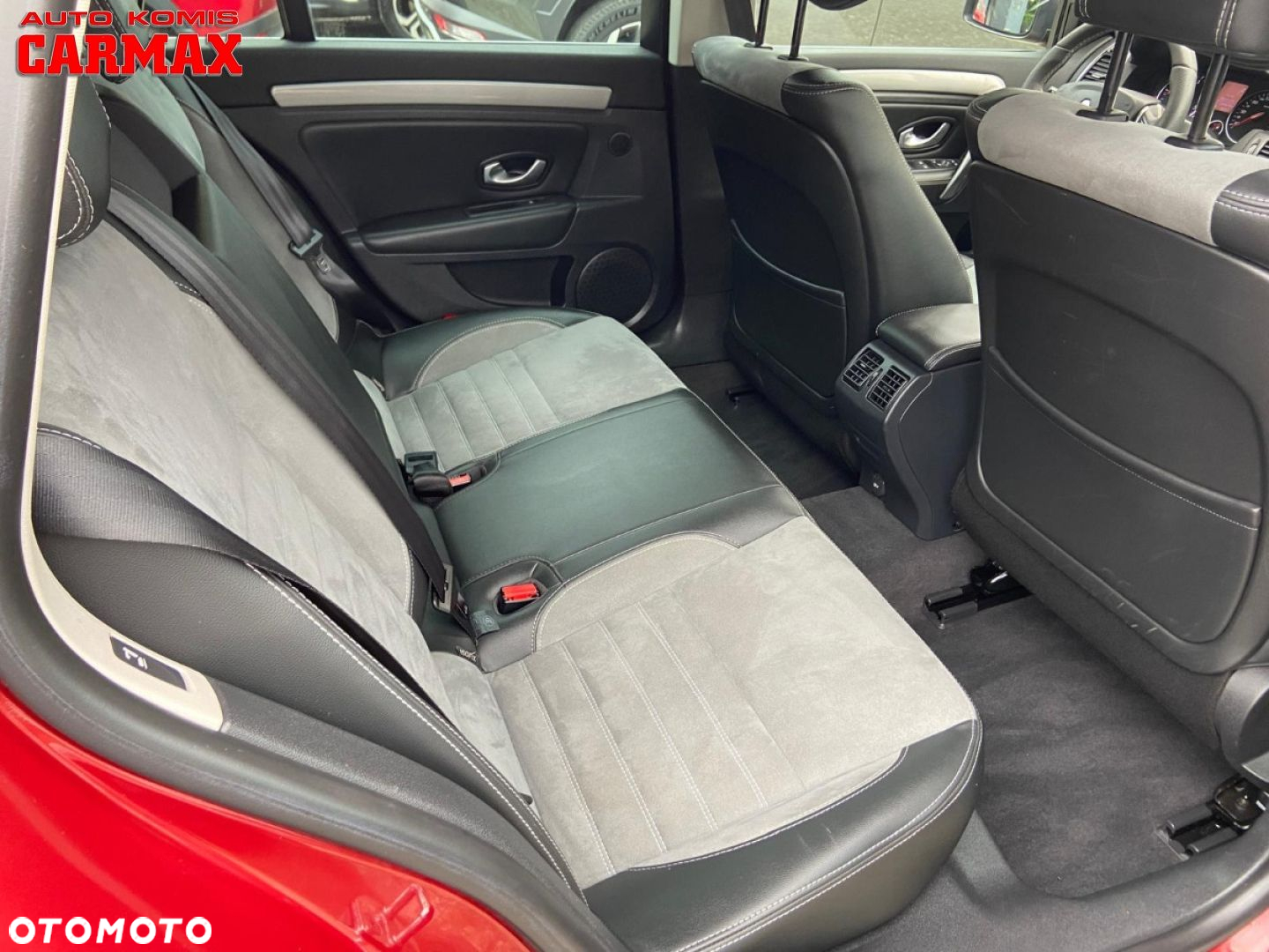 Renault Laguna Grandtour dCi 150 FAP Start-Stop GT - 19