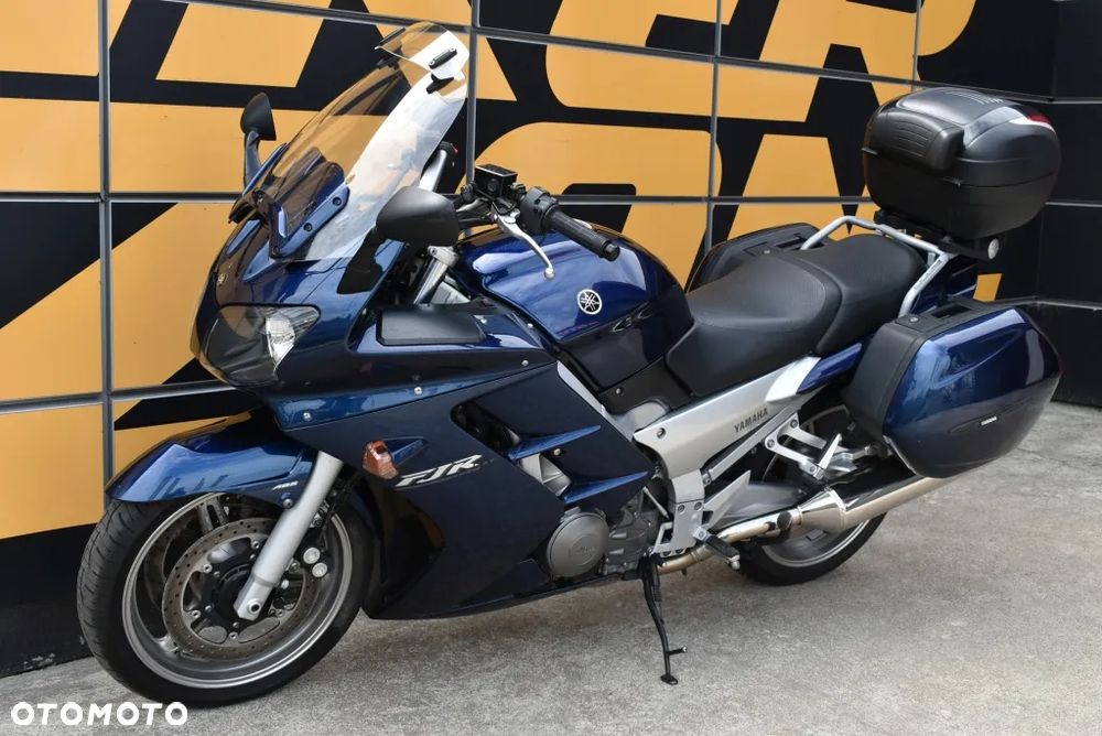 Yamaha FJR - 7