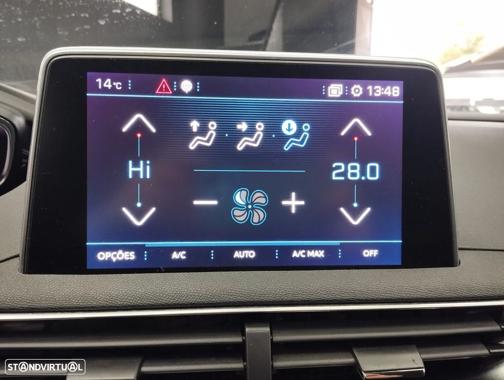 Peugeot 5008 1.5 BlueHDi Allure - 28