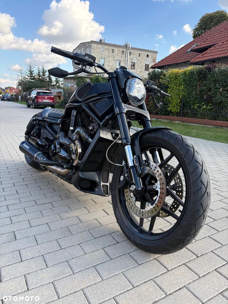 Harley-Davidson V-Rod Muscle - 4