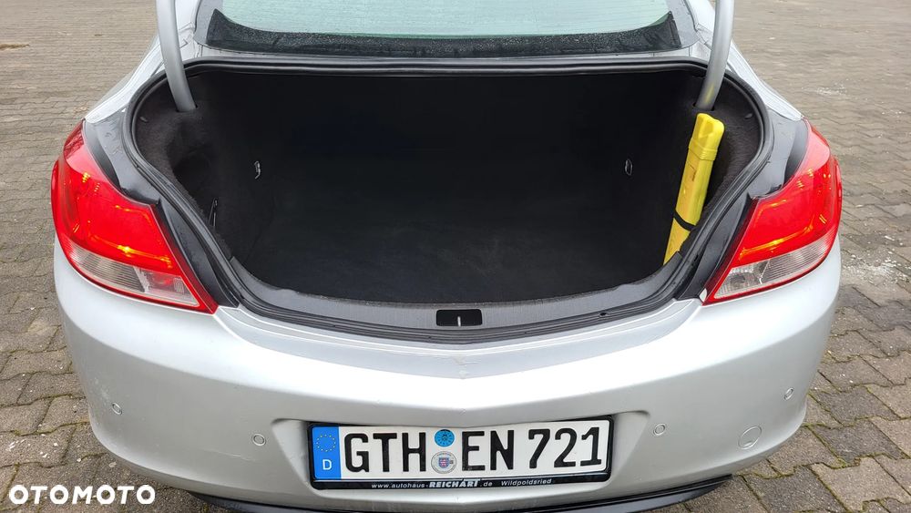 Opel Insignia - 11