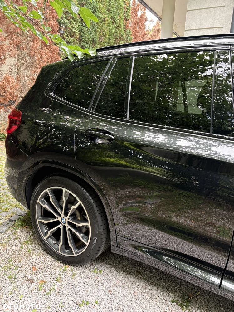 BMW X3 xDrive20d - 13