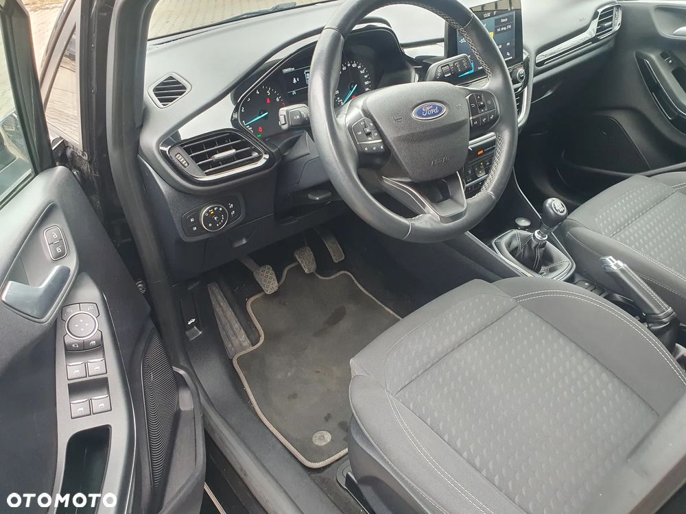 Ford Fiesta 1.0 EcoBoost S&S TITANIUM - 8