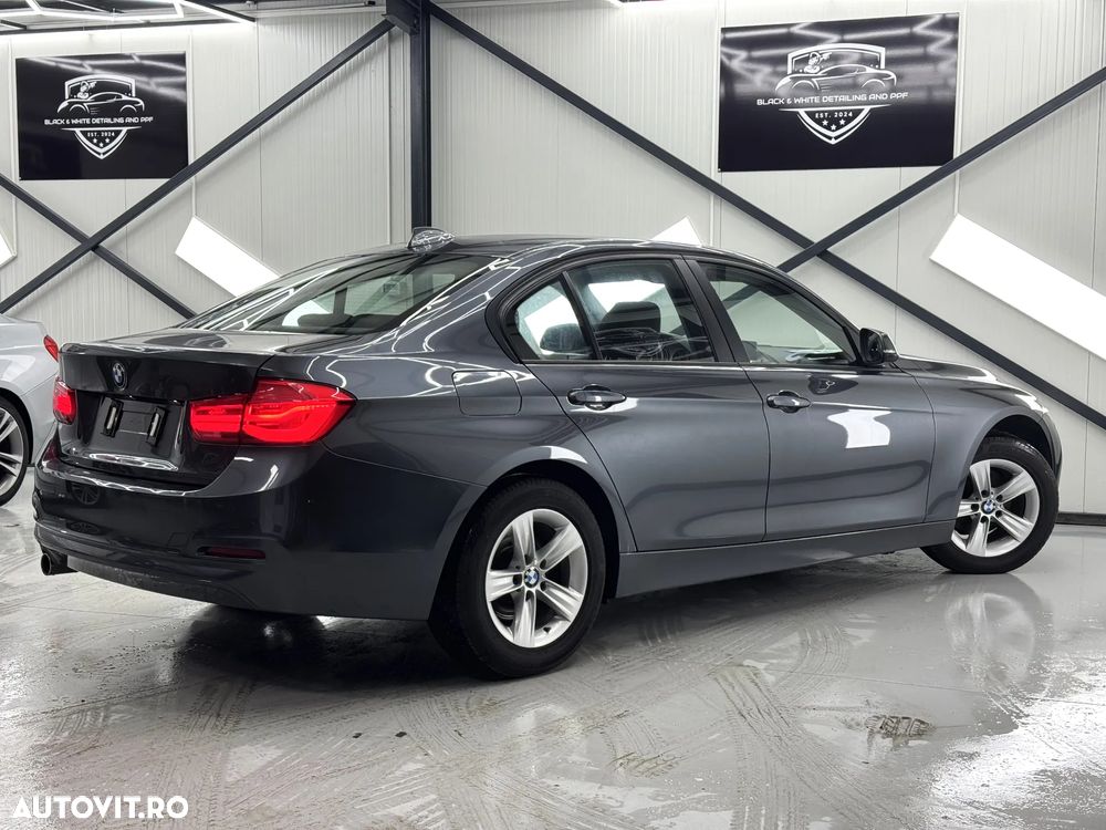 BMW Seria 3 318d Aut. Luxury Line - 14