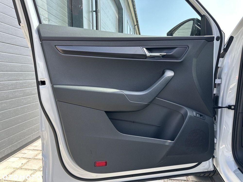 Skoda Karoq 1.5 TSI ACT Sportline DSG - 11