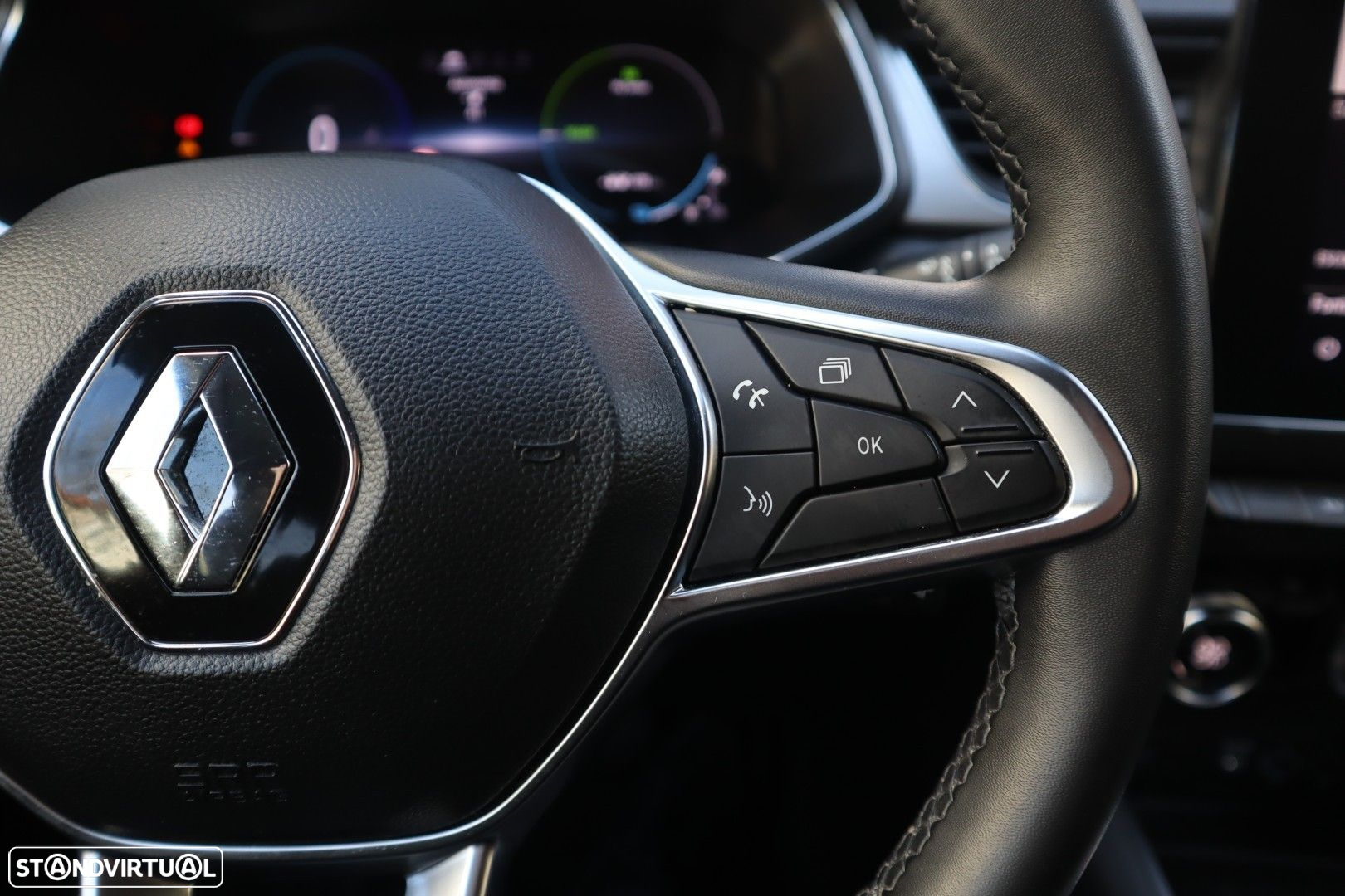 Renault Captur 1.6 E-Tech Plug-In Exclusive - 34