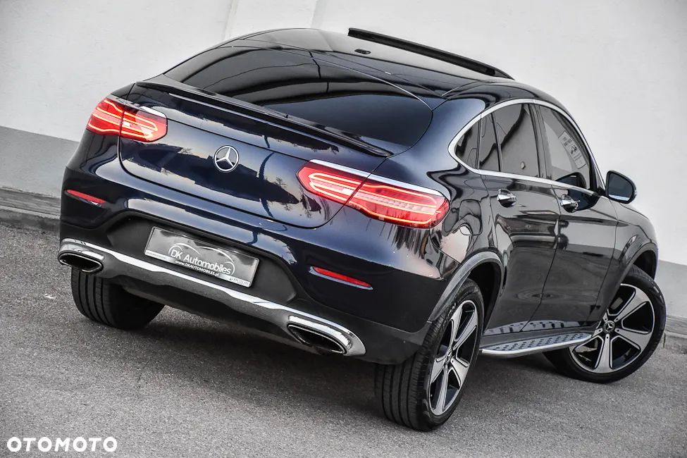 Mercedes-Benz GLC 300 4Matic 9G-TRONIC AMG Line - 10