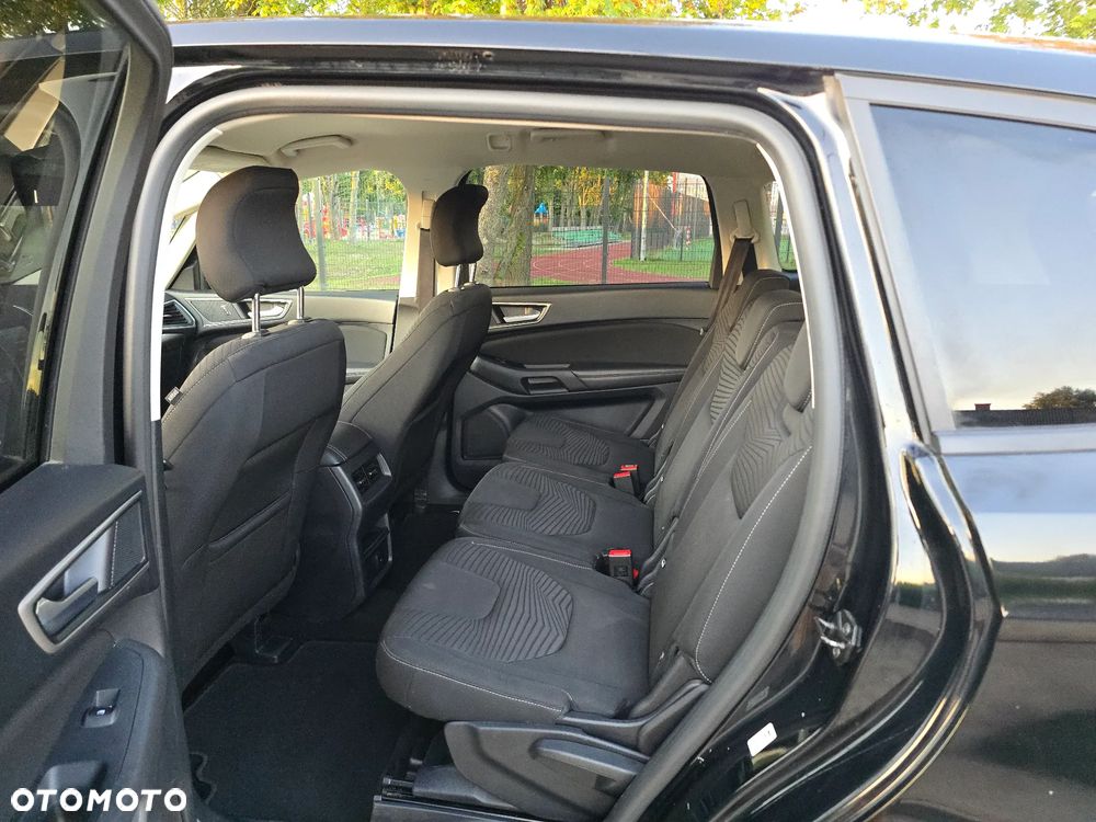 Ford S-Max - 8