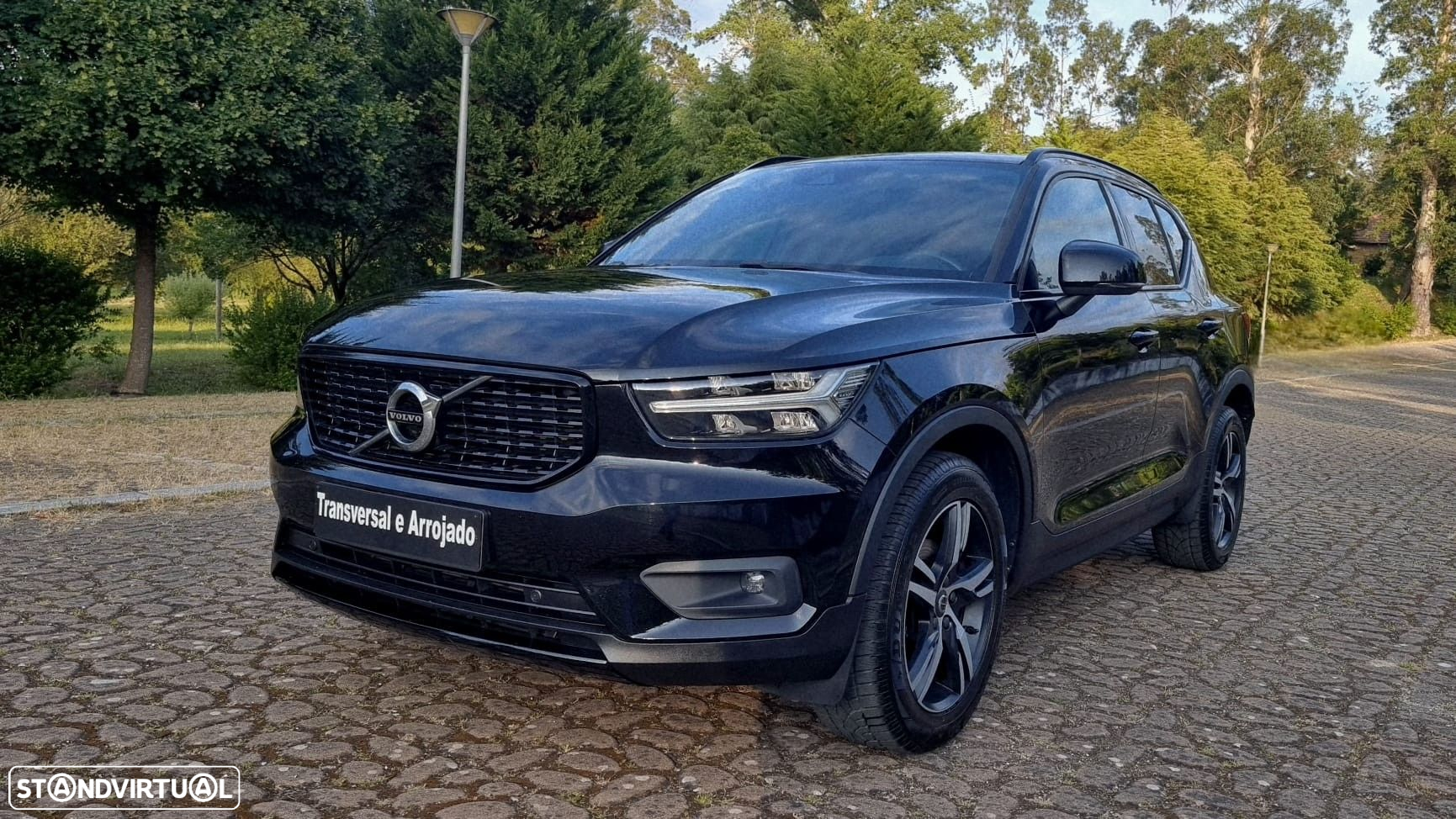 Volvo XC 40 1.5 T2 R-Design Geartronic - 2