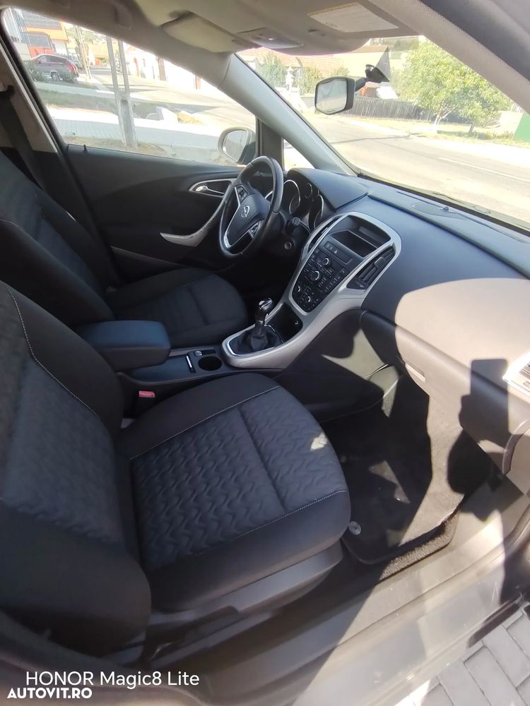 Opel Astra - 10