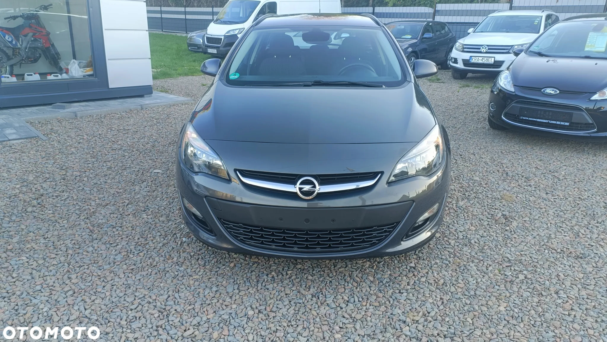 Opel Astra - 2