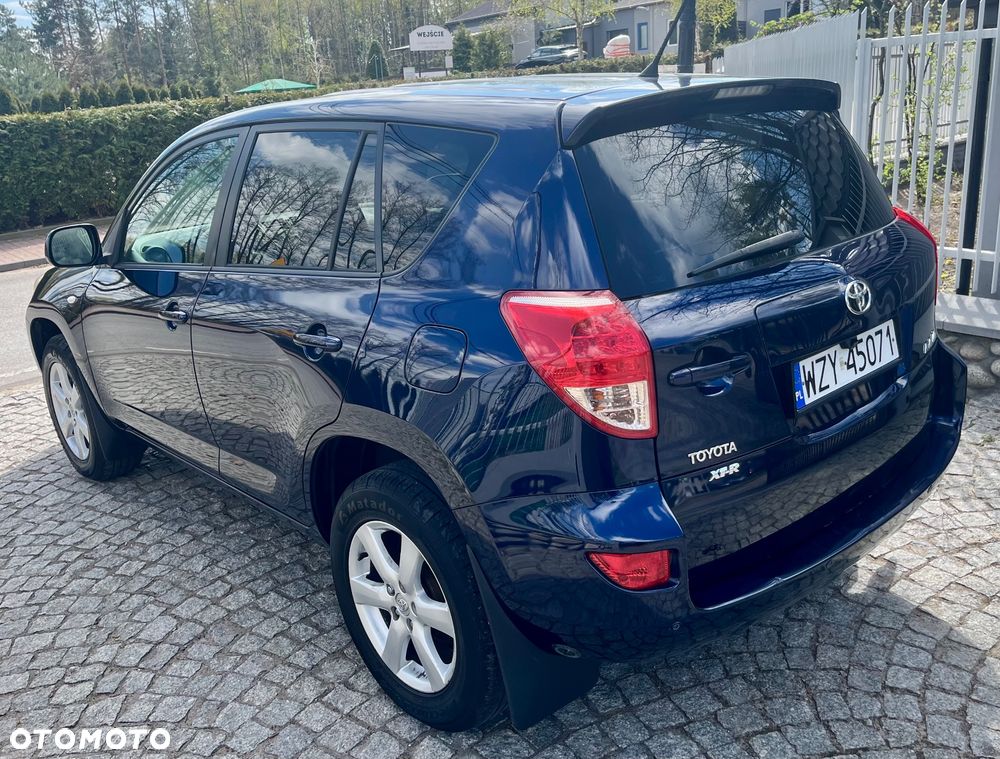 Toyota RAV4 2.0 VVT-i Sol - 7