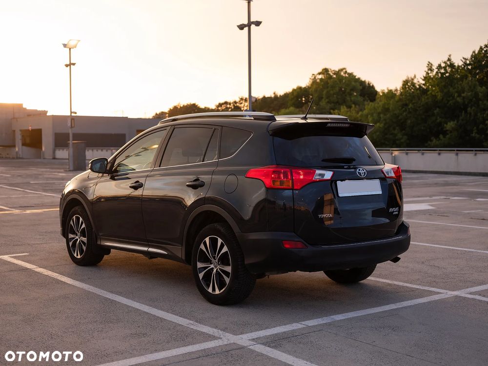 Toyota RAV4 2.0 D-4D Active - 3