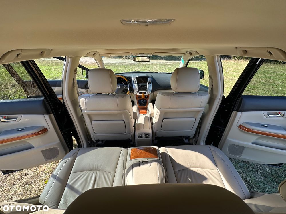 Lexus RX - 30