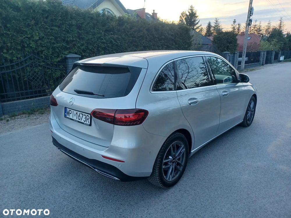 Mercedes-Benz Klasa B 180 7G-DCT Progressive - 3