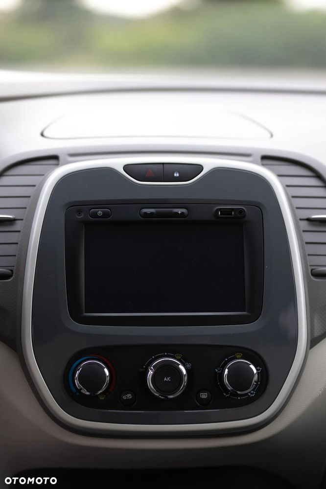 Renault Captur 1.2 TCe Intens EDC - 16