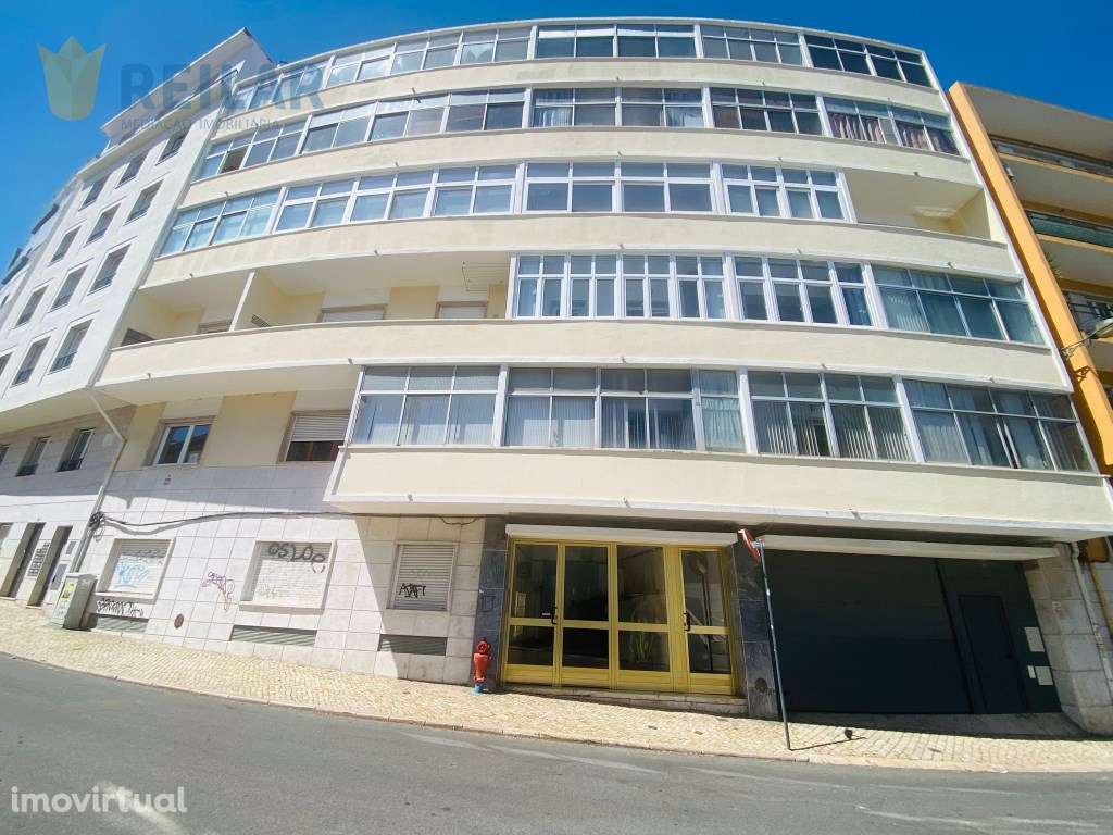 Graça - T2+1 Impecável - Grande imagem: 2/26