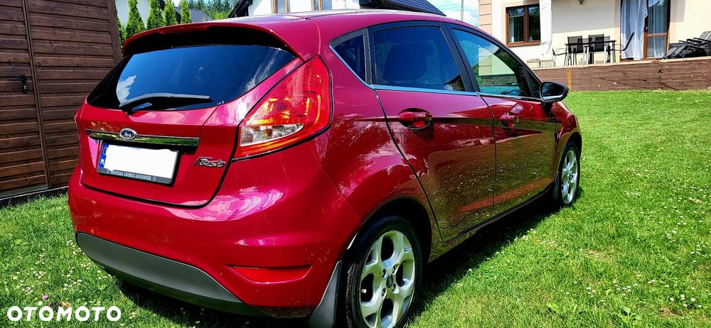 Ford Fiesta 1.25 Titanium EU5 - 11